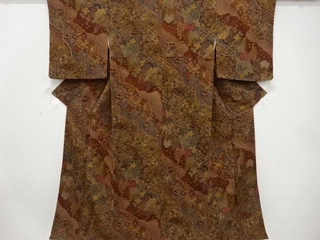 縮緬地　道長取りに疋田・草花模様　小紋着物